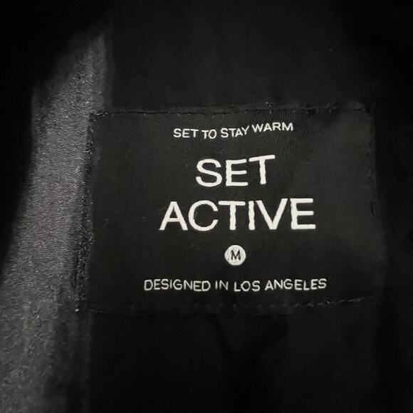 SET ACTIVE Fleece Boyfriend Jacket in Black Activewear Size Medium - Picture 8 of 9